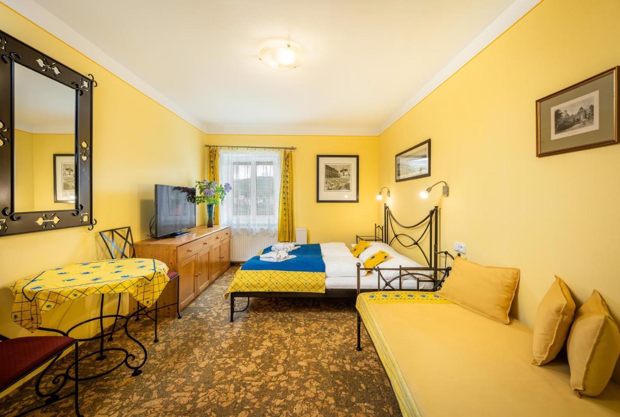 Villa Gardena Cesky Krumlov Bagian luar foto