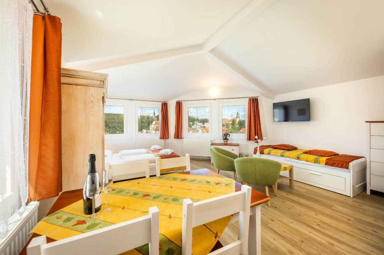 Villa Gardena Cesky Krumlov Bagian luar foto
