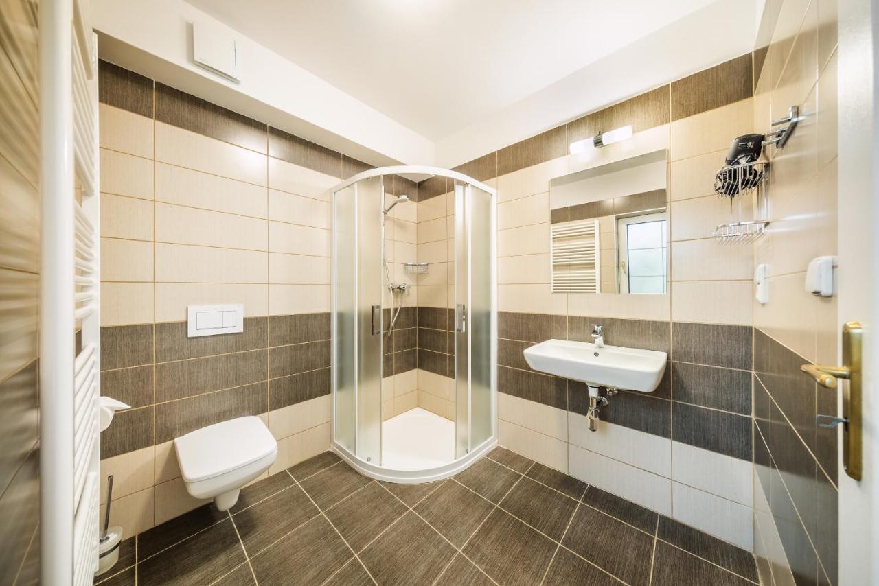 Villa Gardena Cesky Krumlov Bagian luar foto