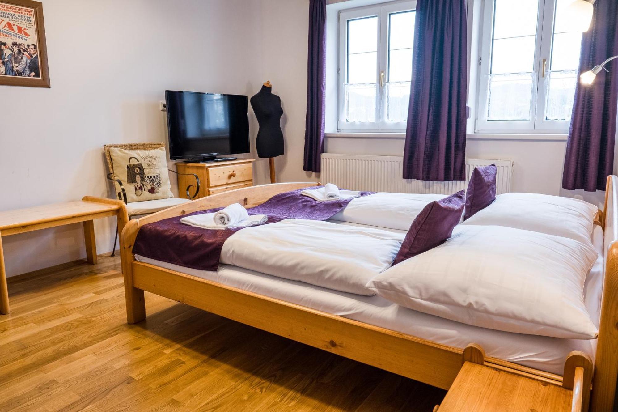 Villa Gardena Cesky Krumlov Bagian luar foto