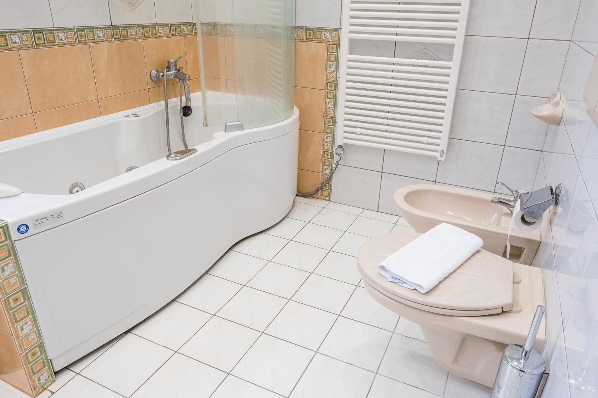 Villa Gardena Cesky Krumlov Bagian luar foto